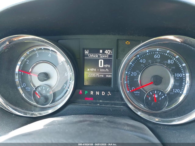 2C4RC1GG2FR529357 Chrysler Town & Country Limited Platinum