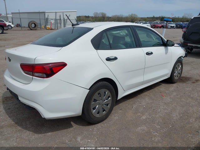 3KPA24AB1JE063848 KIA RIO LX