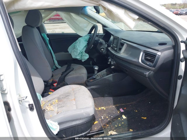 3KPA24AB1JE063848 KIA RIO LX