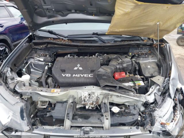 2017 MITSUBISHI OUTLANDER JA4JZ4AX6HZ011373 Photo 9