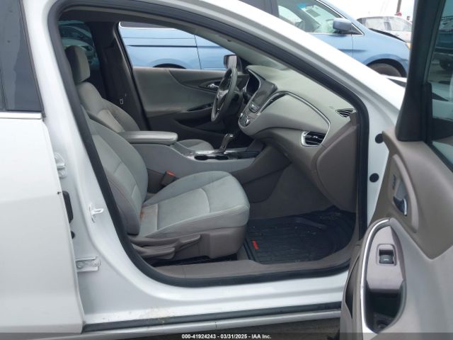 1G1ZD5ST5LF090918 Chevrolet Malibu Fwd Lt