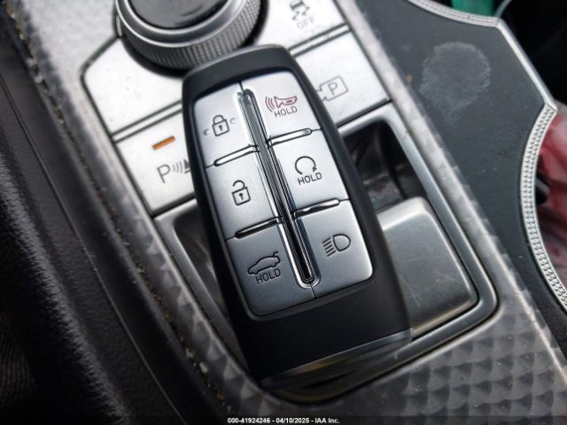 KMTG34TA8PU110168 Genesis G70 2.0t Rwd