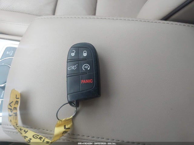 Jeep Grand Cherokee Overland 2015 1C4RJFCG6FC712522 Image 11