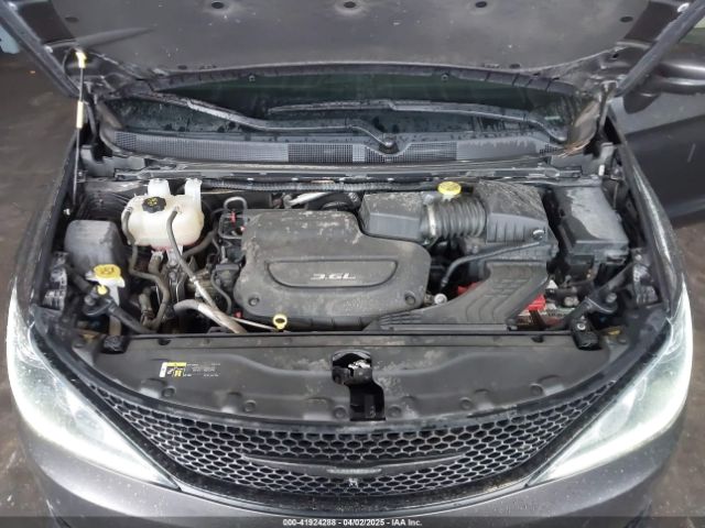 2C4RC1GG7KR532538 Chrysler Pacifica Limited