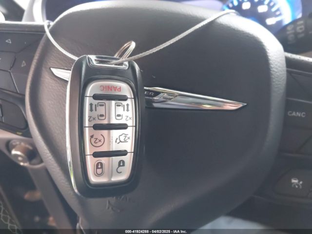 2C4RC1GG7KR532538 Chrysler Pacifica Limited