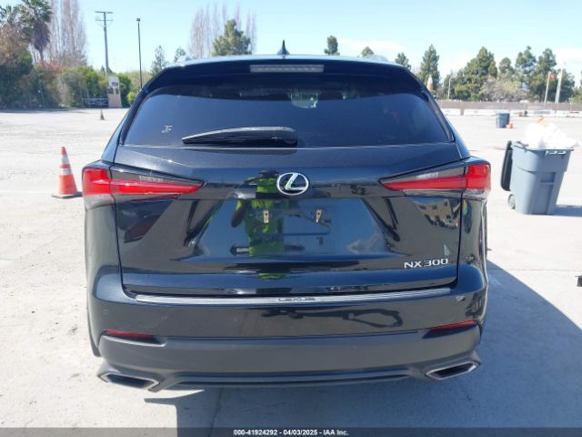 JTJGARDZ4L2235032 Lexus NX 300