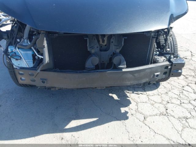 JTJGARDZ4L2235032 Lexus NX 300