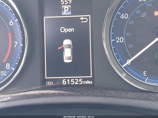 5YFBURHE3JP759413 Toyota COROLLA SE