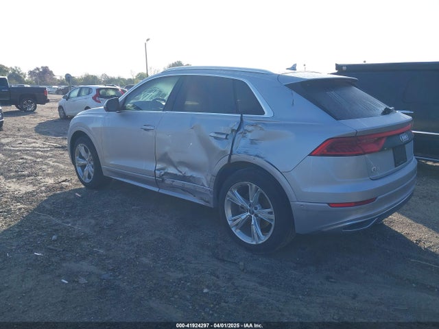 2020 AUDI Q8 WA1CVAF12LD009942 Photo 2