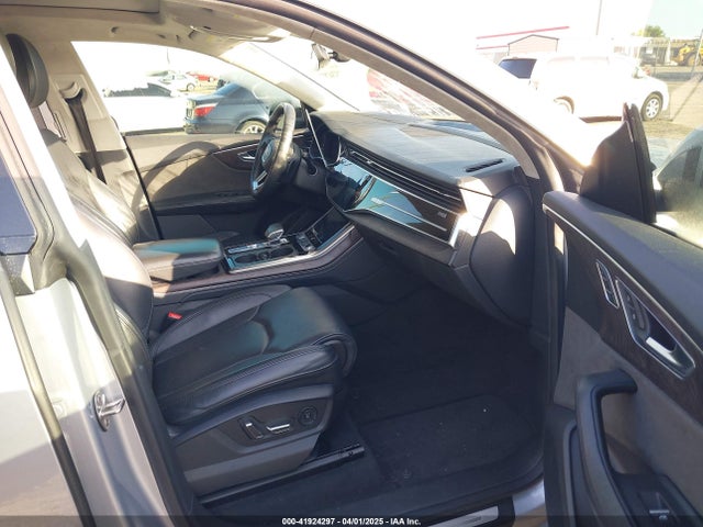 2020 AUDI Q8 WA1CVAF12LD009942 Photo 4