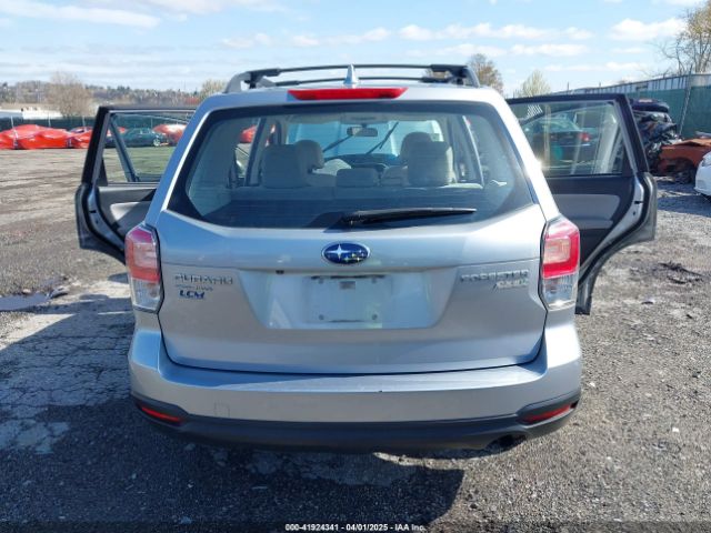 JF2SJABC6HH451001 Subaru Forester 2.5i