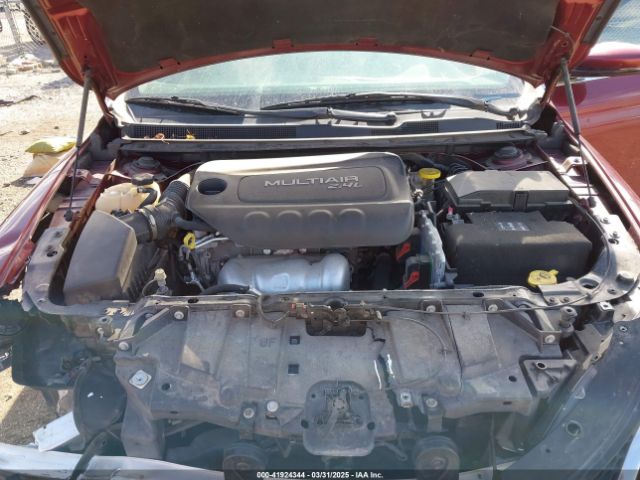 1C3CCCCB0FN623623 Chrysler 2015