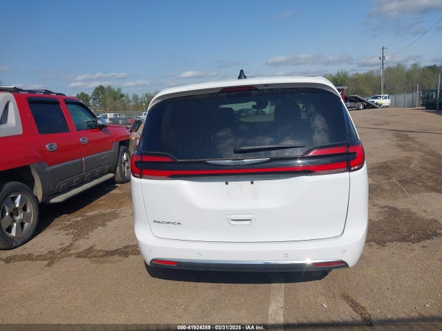 Chrysler Pacifica Touring L 2023 2C4RC1BG5PR550650 Image 17
