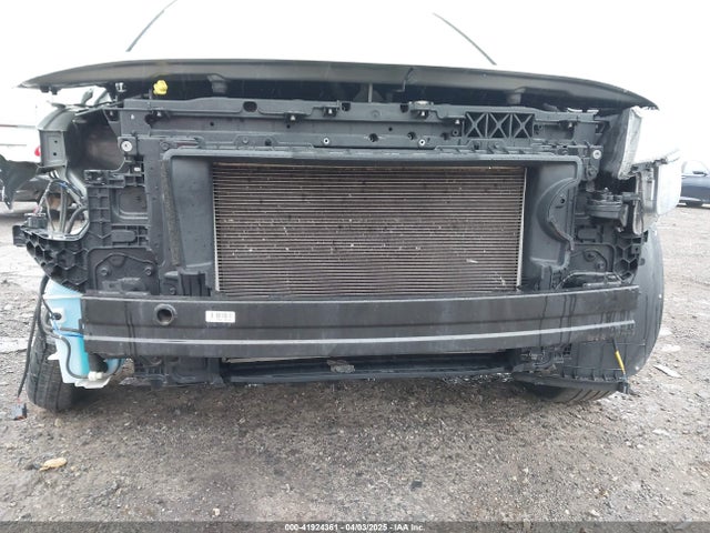 KNDEPCAA0M7116645 KIA Seltos Lx