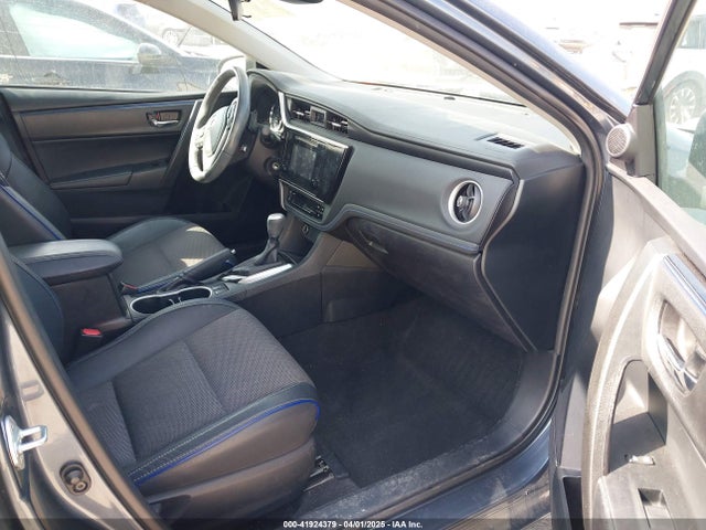 2T1BURHE2JC967962 Toyota COROLLA SE