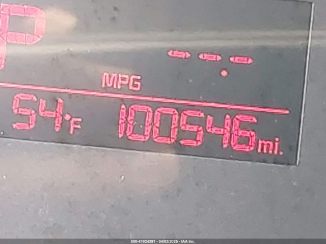 KNDMB5C12H6236364 KIA SEDONA LX