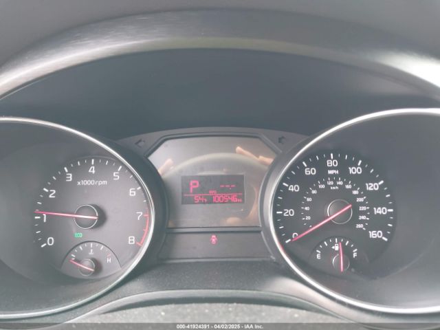KNDMB5C12H6236364 KIA SEDONA LX