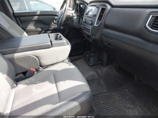 1N6AA1CK1JN508080 Nissan TITAN S