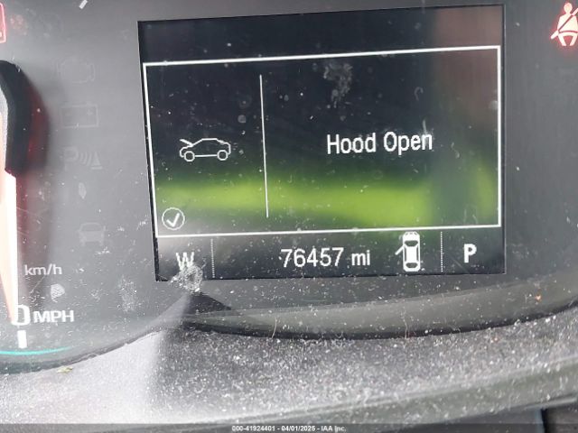 3GNCJNSB9HL132735 Chevrolet TRAX LS