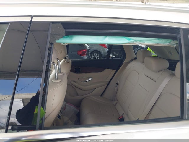 W1N0G8DB1MV263864 Mercedes-Benz m264