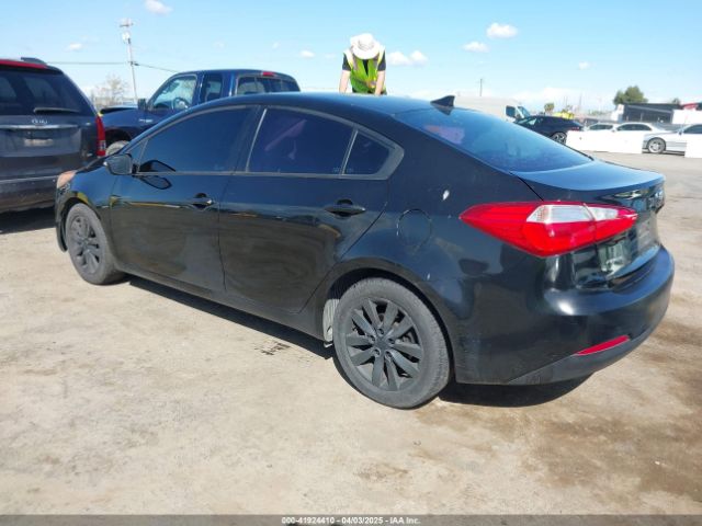 KNAFX4A63G5506920 KIA FORTE LX
