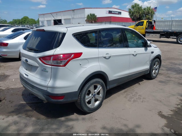 1FMCU0GX6EUE28168 Ford ESCAPE SE