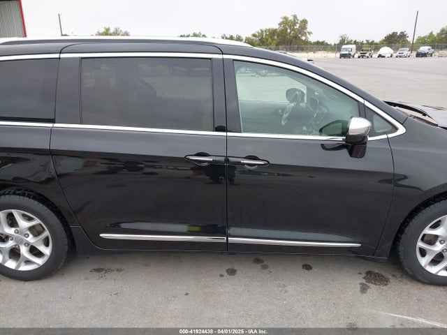 Chrysler 2020 2020 2C4RC1GG0LR275546 Image 13