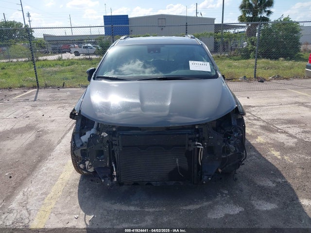 Chrysler Pacifica Touring L 2022 2C4RC1BG9NR157831 Image 12