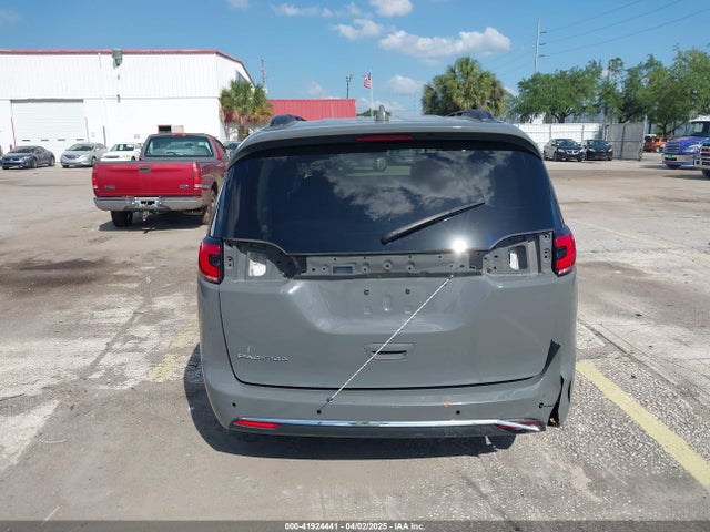 Chrysler Pacifica Touring L 2022 2C4RC1BG9NR157831 Image 16