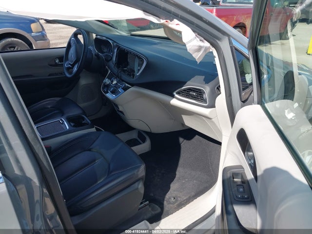 Chrysler Pacifica Touring L 2022 2C4RC1BG9NR157831 Image 5