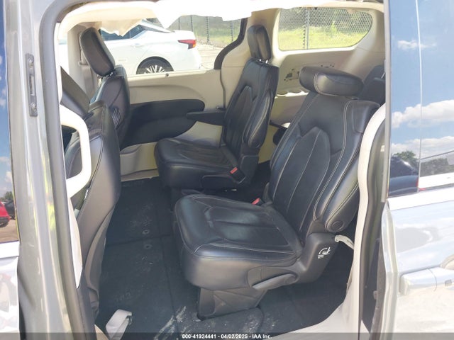 Chrysler Pacifica Touring L 2022 2C4RC1BG9NR157831 Image 8