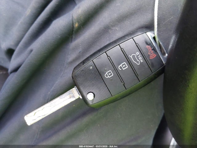 KNDJP3A53J7505793 KIA SOUL +
