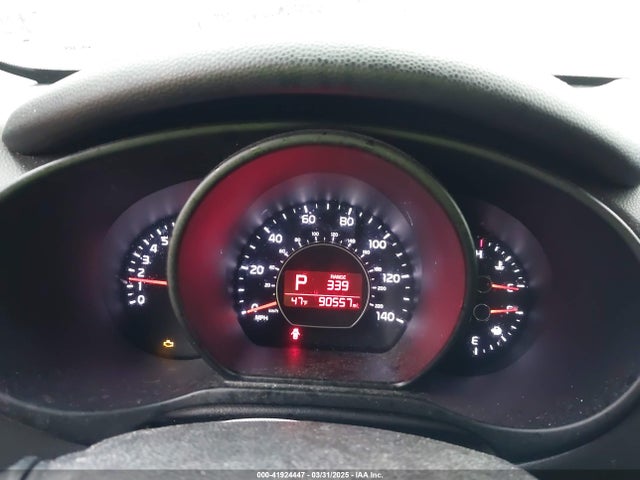 KNDJP3A53J7505793 KIA SOUL +