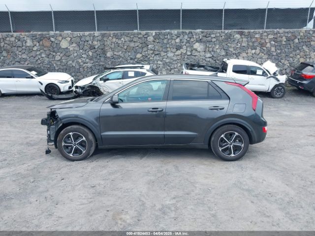 KNDCP3LE7S5225703 KIA NIRO LX
