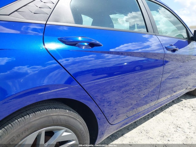 KMHLM4DG7RU768849 Hyundai ELANTRA SEL