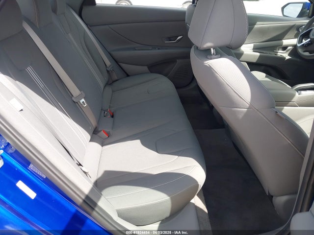 KMHLM4DG7RU768849 Hyundai ELANTRA SEL