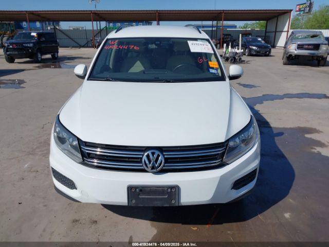 WVGAV7AX2HK004038 Volkswagen Tiguan 2.0t/2.0t S