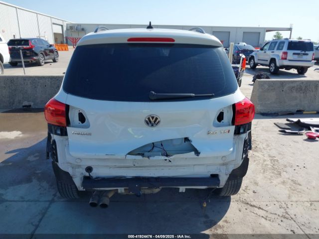 WVGAV7AX2HK004038 Volkswagen Tiguan 2.0t/2.0t S
