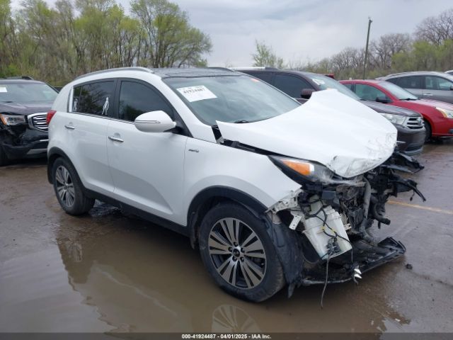 KNDPCCAC5E7575712 KIA Sportage Ex