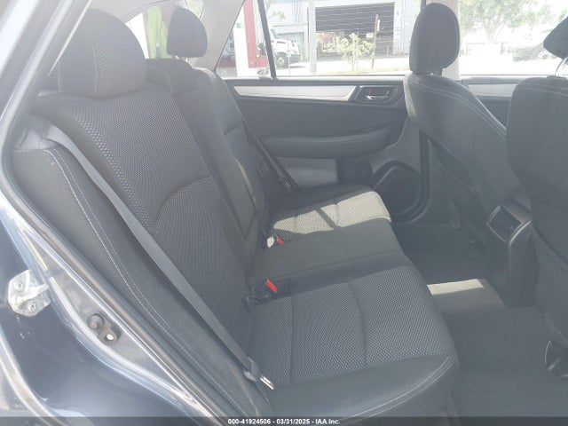 4S4BSACCXH3422300 Subaru Outback 2.5i Premium