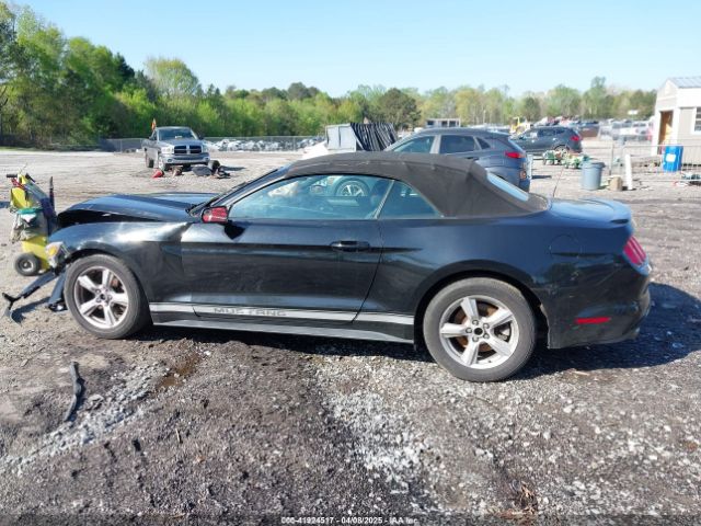 1FATP8EM3F5396946 Ford Mustang V6