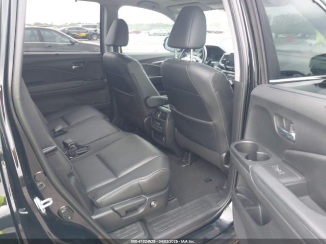 5FNYF6H22MB070469 Honda Pilot Awd Special Edition