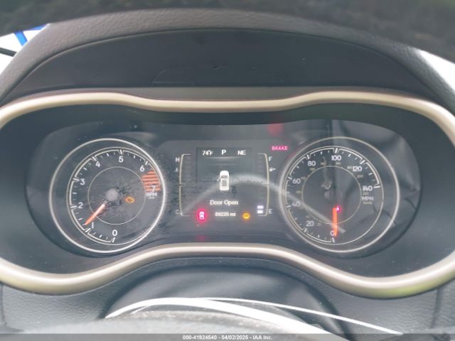 1C4PJLAB2GW346507 Jeep Cherokee Altitude