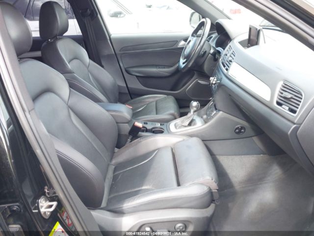WA1GFCFS8GR003333 Audi Q3 2.0t Premium Plus