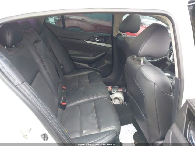 1N4AA6AP9HC408433 Nissan Maxima 3.5 Sl