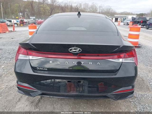 5NPLN4AG9MH039499 Hyundai ELANTRA SEL