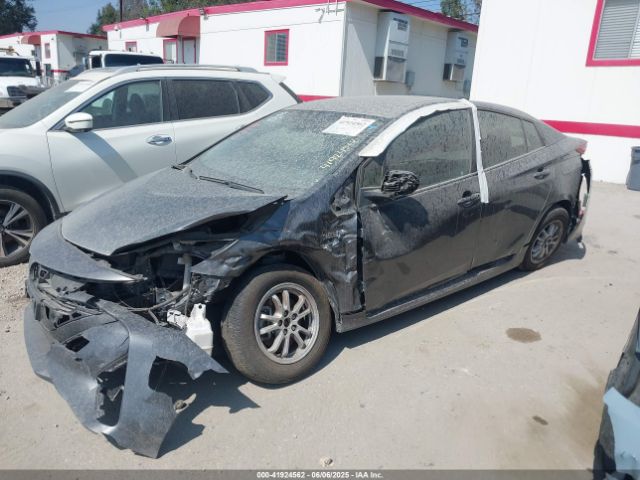 JTDKAMFPXN3201623 Toyota Prius Prime Le