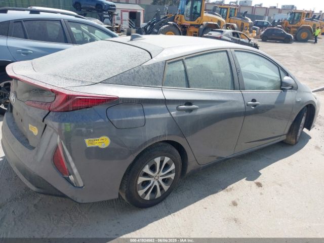 JTDKAMFPXN3201623 Toyota Prius Prime Le
