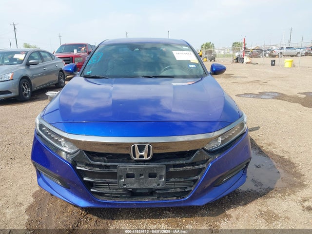 1HGCV1F32JA180102 Honda Accord Sport