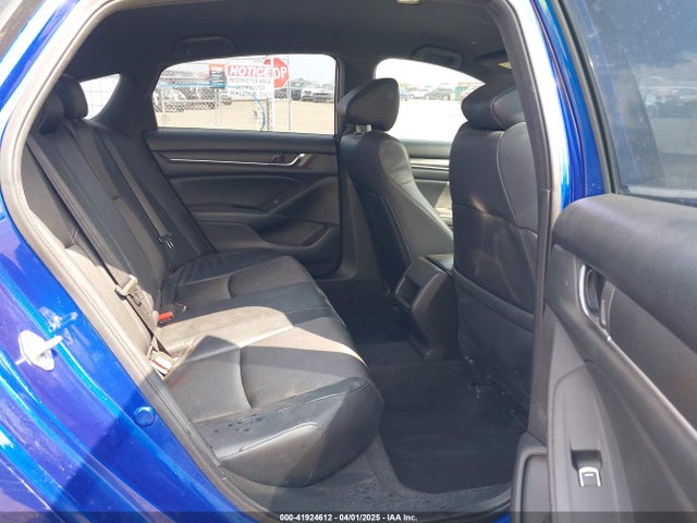 1HGCV1F32JA180102 Honda Accord Sport